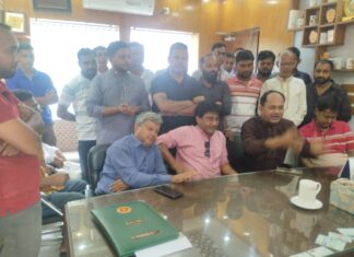 বাঘায় কৃষক ও কৃষিতে উন্নয়নের লক্ষ্যে কৃষি অফিসারের সাথে কৃষক দলের মত বিনিময়