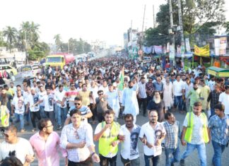 টঙ্গীতে সরকার জাবেদ আহমেদ সুমনের নেতৃত্বে বিশাল বর্ণাঢ্য র্যালী।